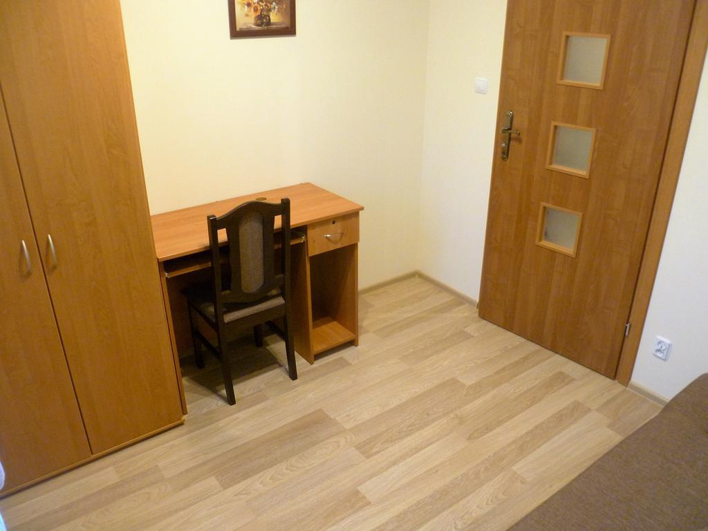 Energy House Apartment Jaslo  Luaran gambar