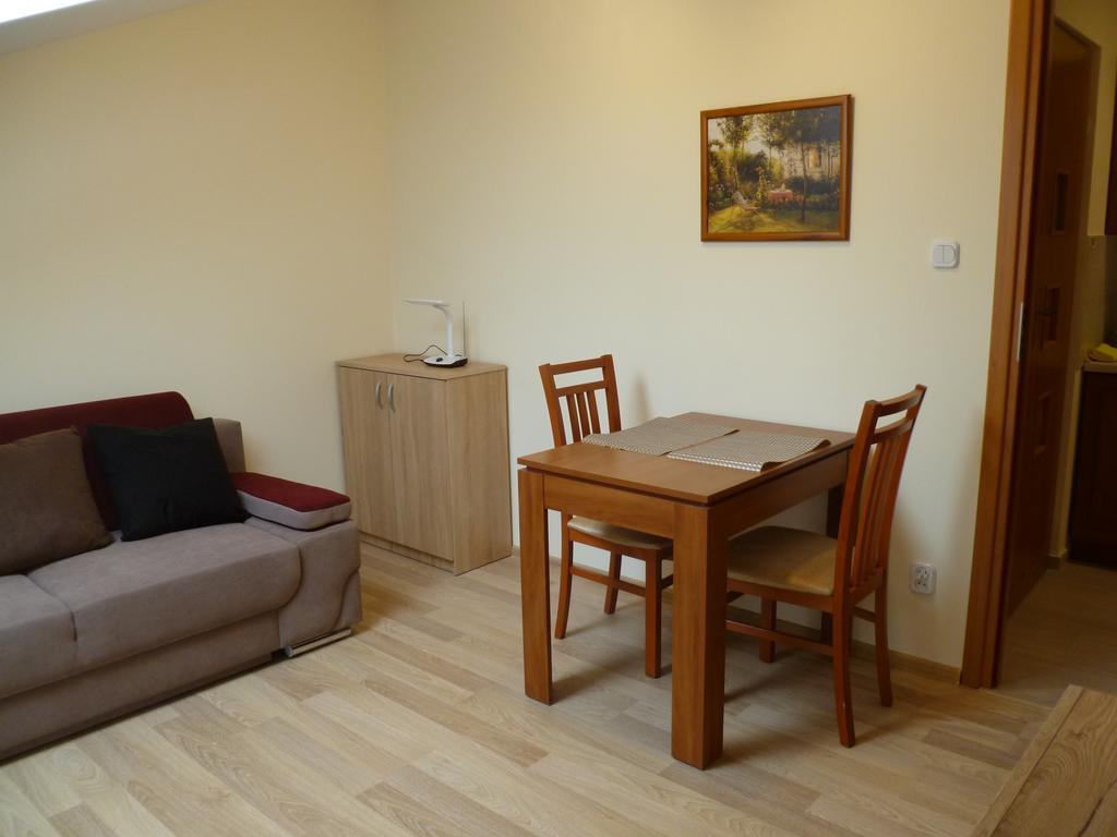 Energy House Apartment Jaslo  Luaran gambar