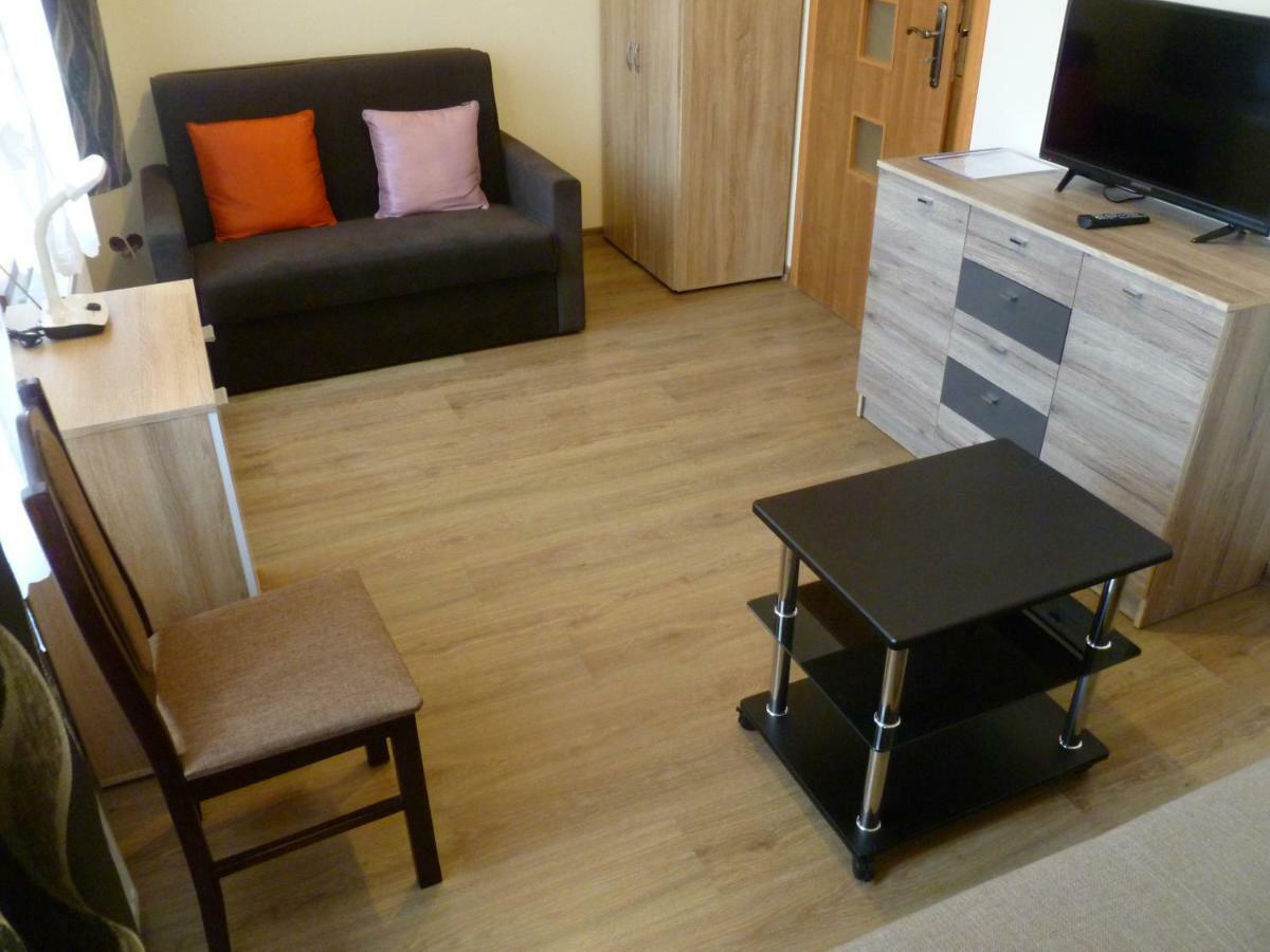 Energy House Apartment Jaslo  Luaran gambar